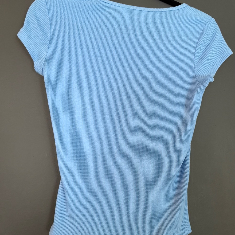 Light Blue Shirt - Picture 4 of 4